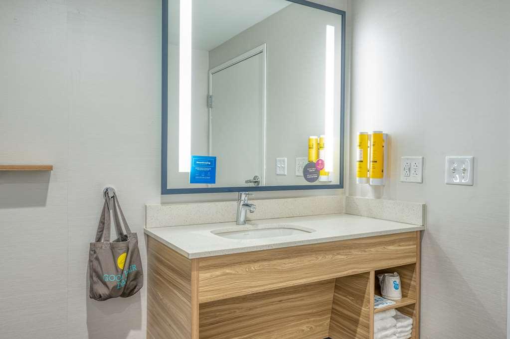 Tru By Hilton Lawrence, In 3* Indianapolis